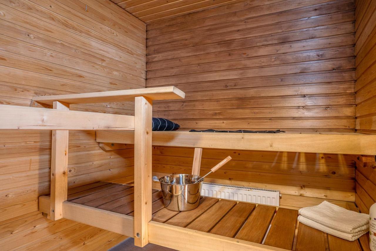 Apartment Sleepwell Sukkula With Private Sauna And Parking Турку Экстерьер фото